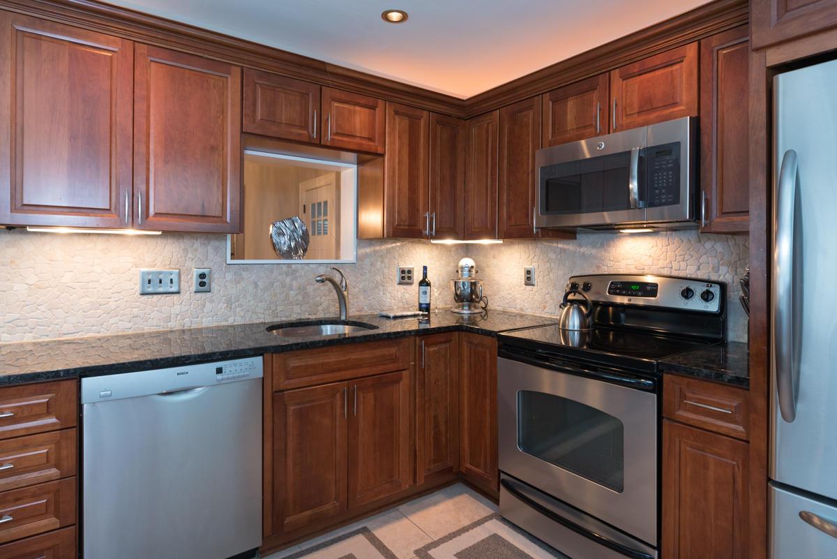 1991 Fishinger Road Columbus, OH 43221 - Photo 9 of 27