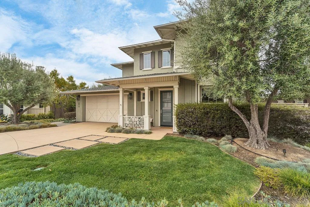 896 Channel Island Drive Encinitas, CA 92024 - Photo 2 of 51 front view of a house with a yard