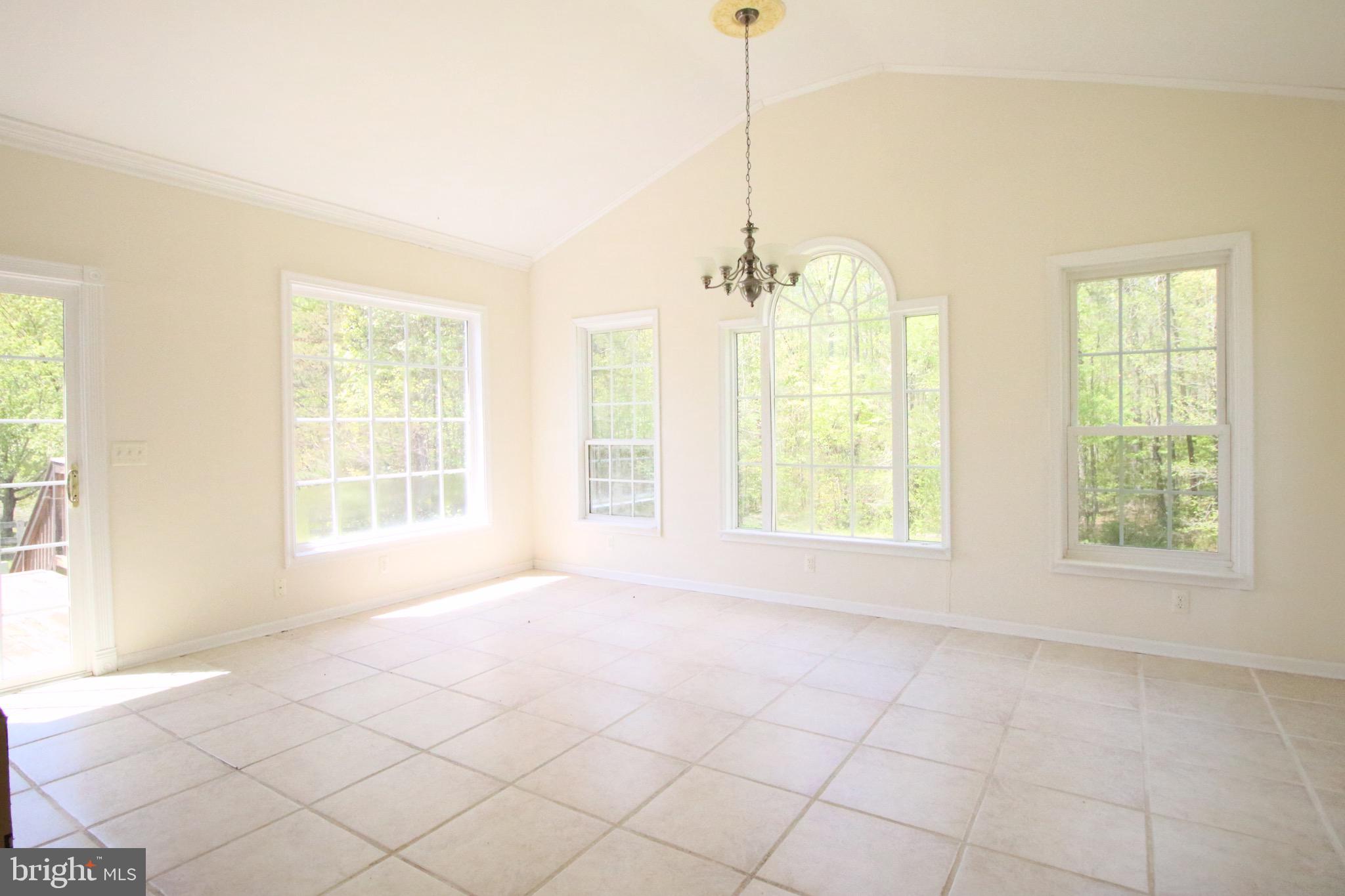 5940 Partlow Road Spotsylvania, VA 22551 - Photo 7 of 19 Gallery Image 7