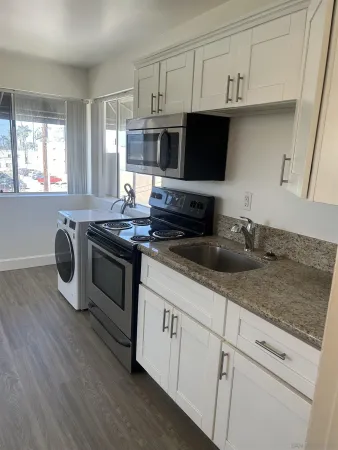 $1,650 | 3742 Sixth Avenue, San Diego, CA 92103