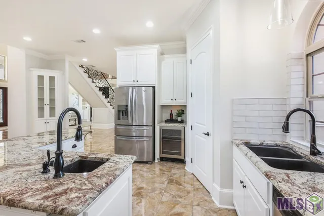 $899,000 | 15185 Lalonde Lane, Gonzales, LA 70737