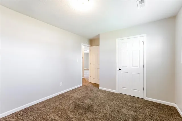 $1,365 | 1810 North Vista Street, Independence, MO 64058