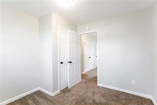 $1,365 | 1810 North Vista Street, Independence, MO 64058