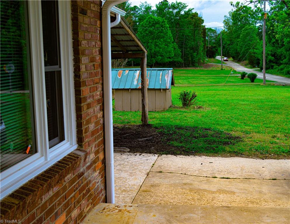 720 Lacy Hepler Road Thomasville, NC 27360 - Photo 13 of 16 Gallery Image 13
