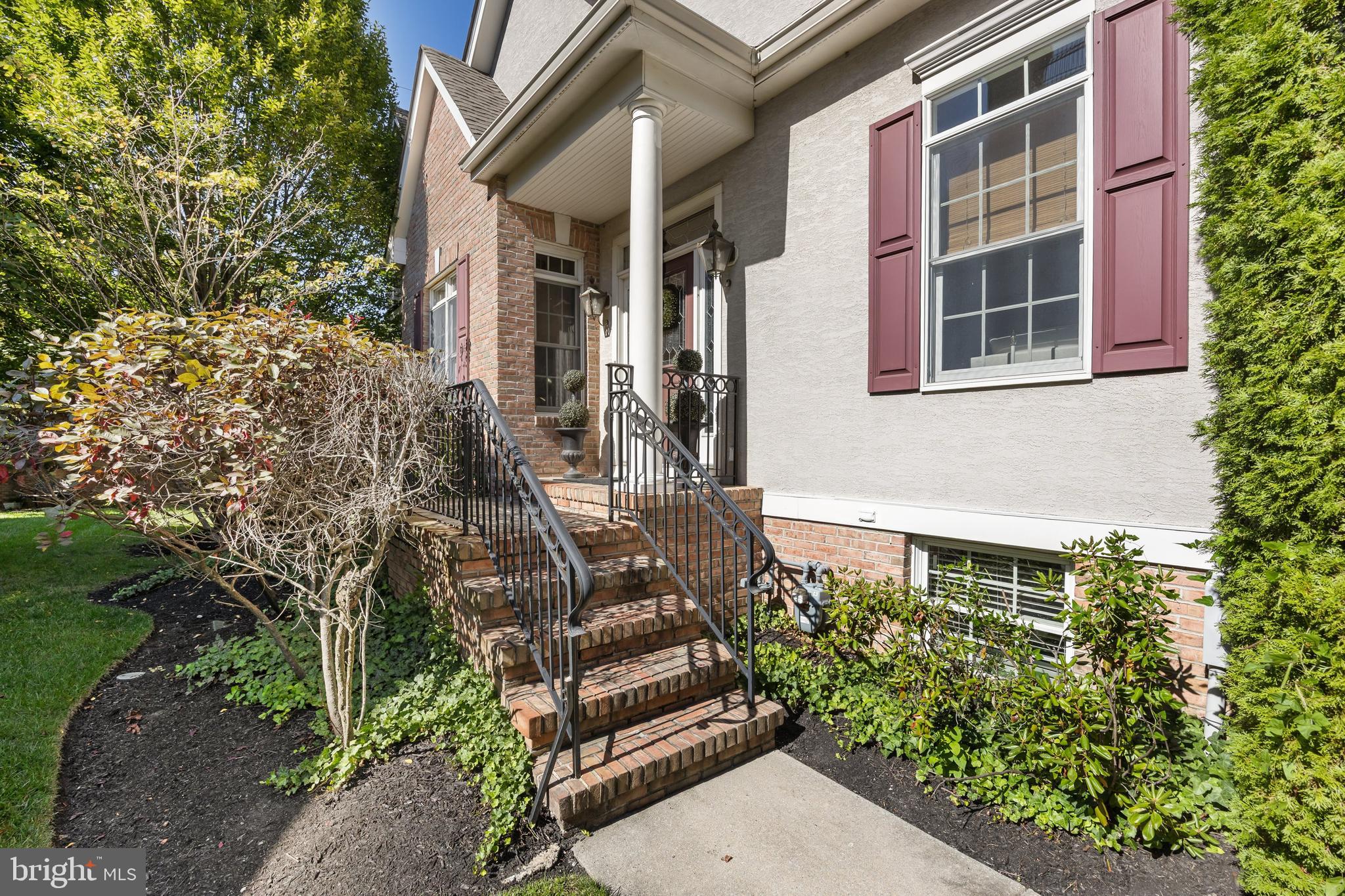 5 Collins Mill Court Moorestown, NJ 08057 - Photo 3 of 49 a view of a house with a yard