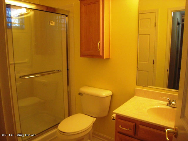 3102 Hendon Road Louisville, KY 40220 - Photo 11 of 27 13