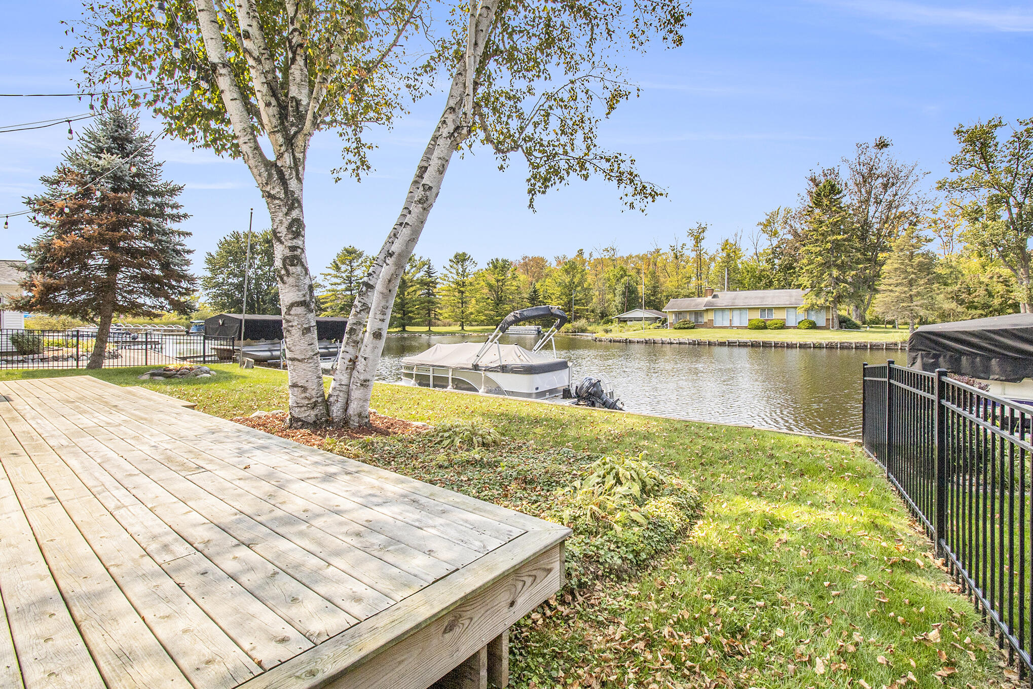 11254 Colony Pinckney, MI 48169 - Photo 8 of 61 deck to water view 2