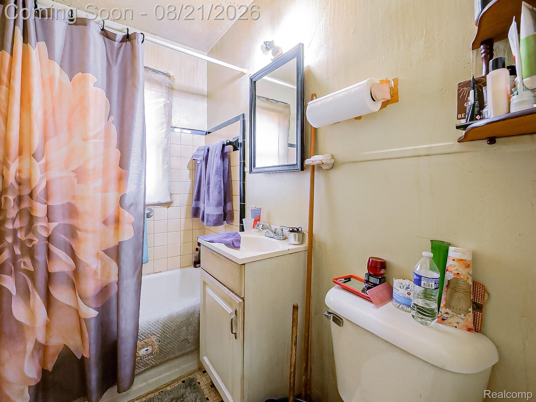 20040 Moross Road Detroit, MI 48224 - Photo 2 of 16 Additional content