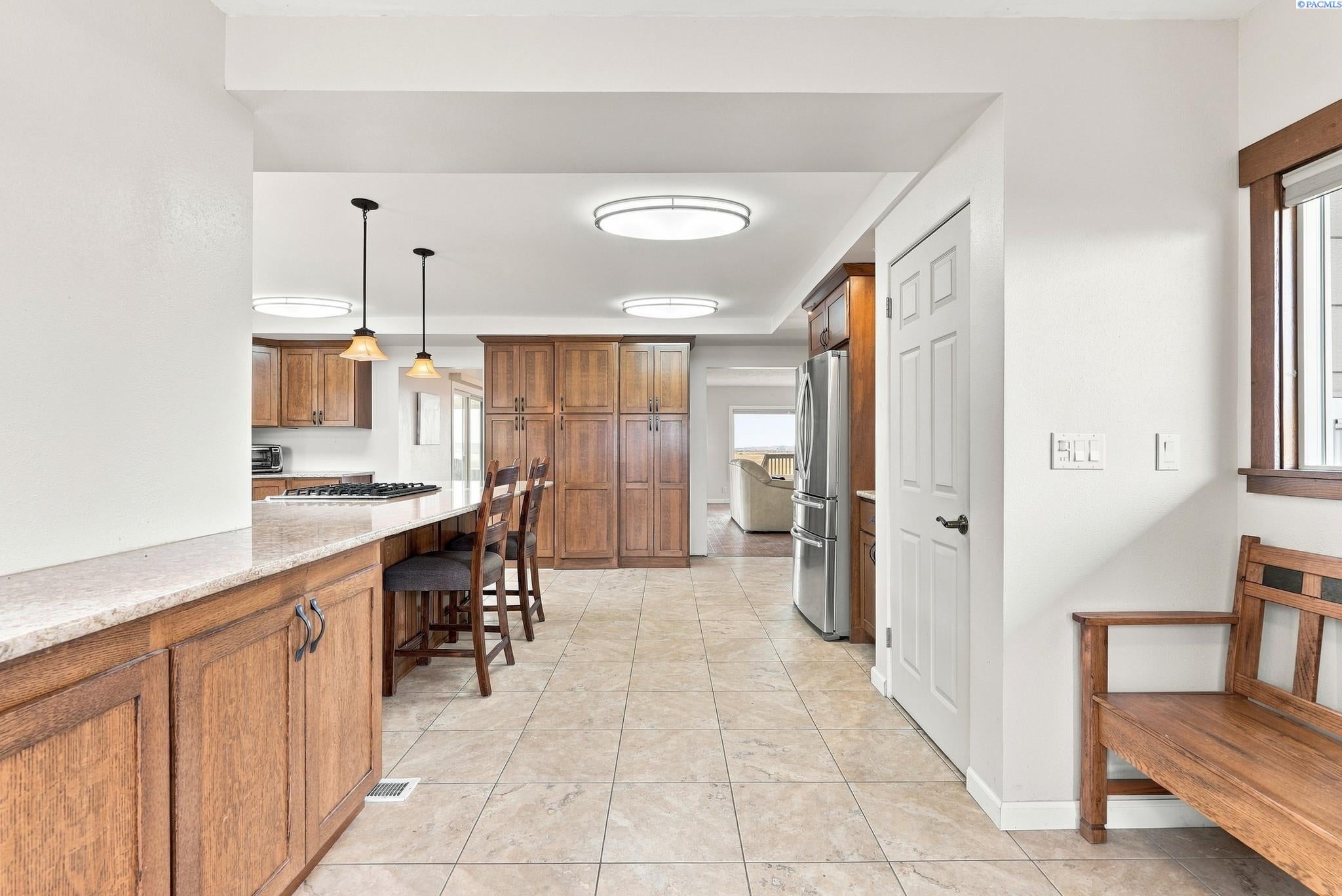 202 Glorfield Road St. John, WA 99171 - Photo 5 of 50 Gallery Image 5