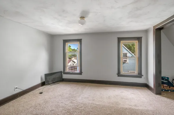 $179,900 | 828 Mather Street, Green Bay, WI 54303