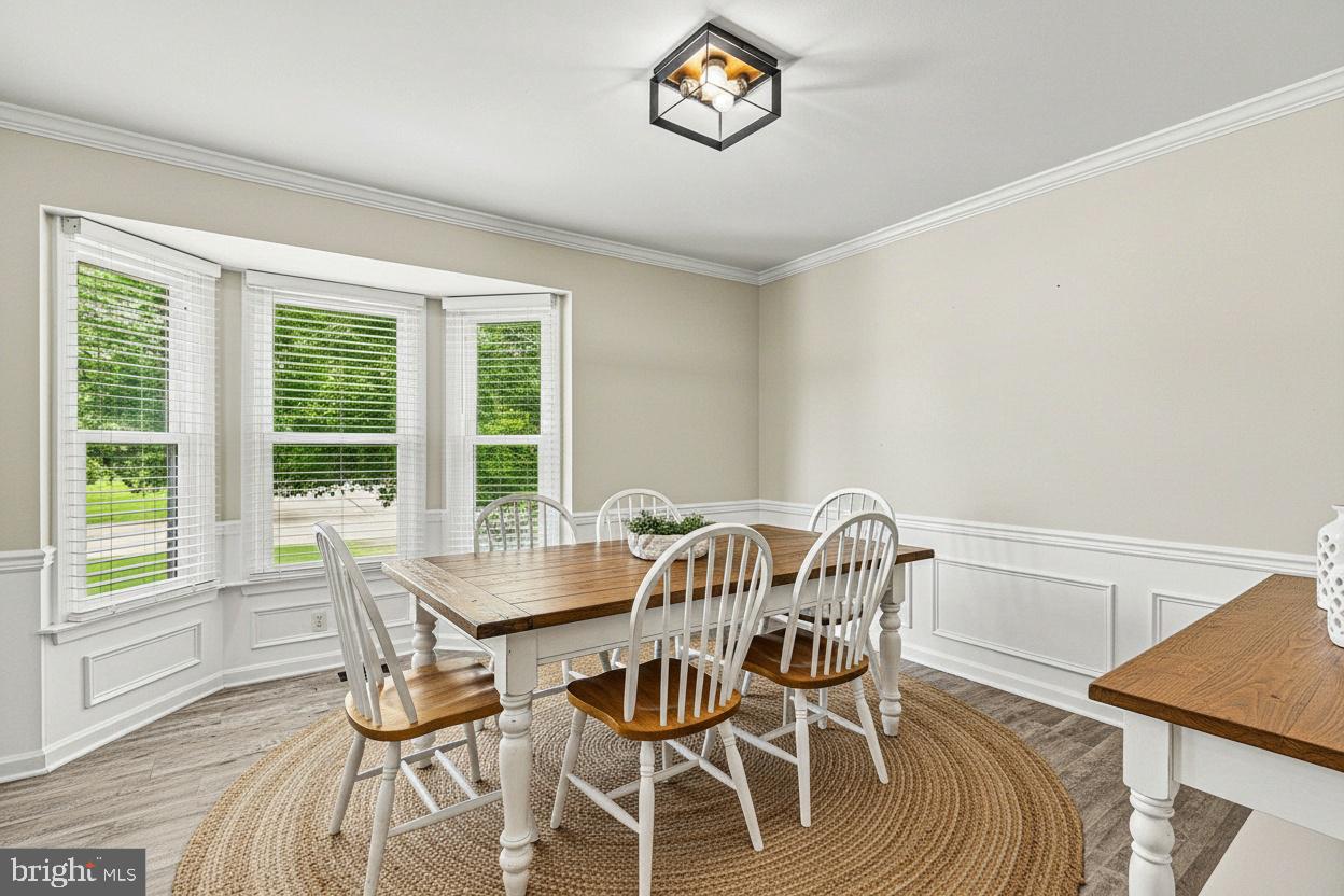 7333 Greenbank Road Middle River, MD 21220 - Photo 14 of 45 Virtually Staged Dining Room