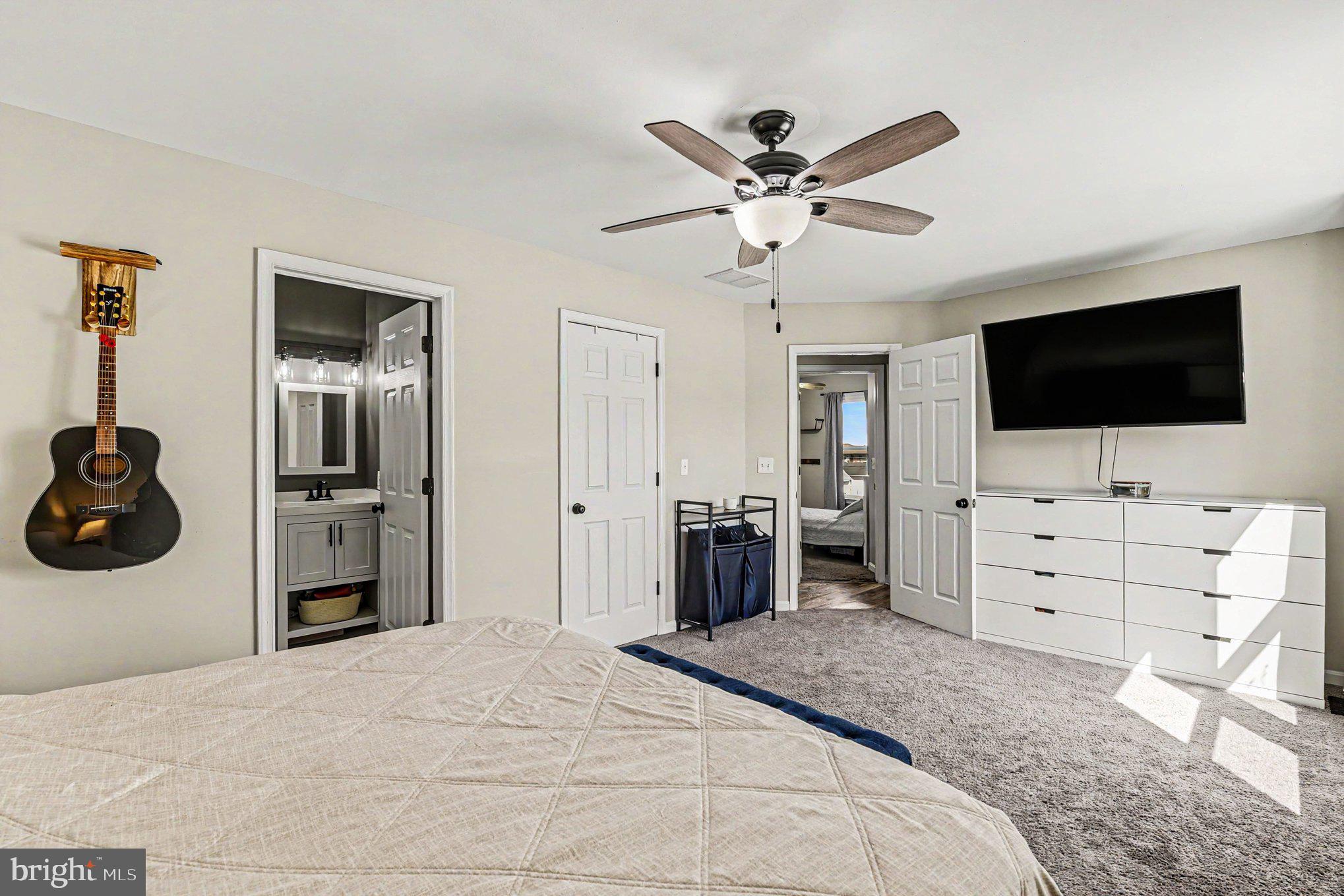 7333 Greenbank Road Middle River, MD 21220 - Photo 20 of 45 Primary Suite