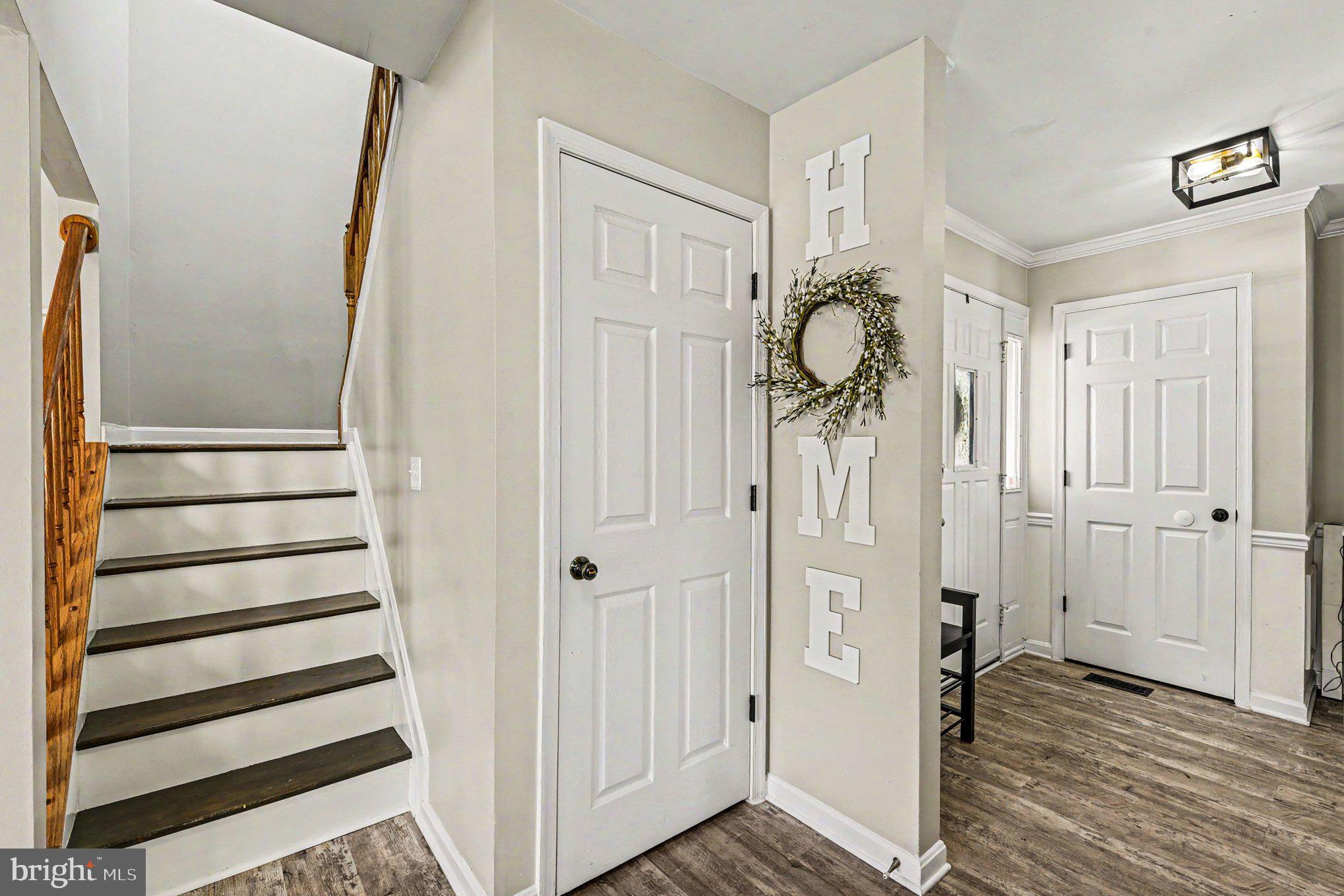 7333 Greenbank Road Middle River, MD 21220 - Photo 6 of 45 Entryway