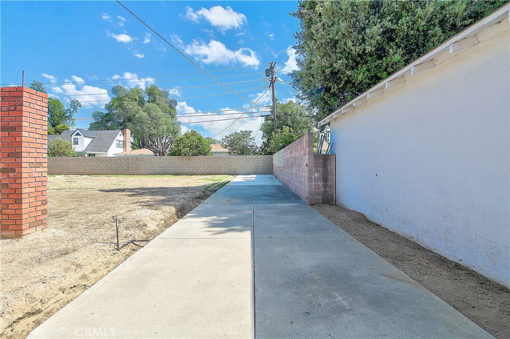 4662 Sierra Street Riverside, CA 92504 - Photo 36 of 41