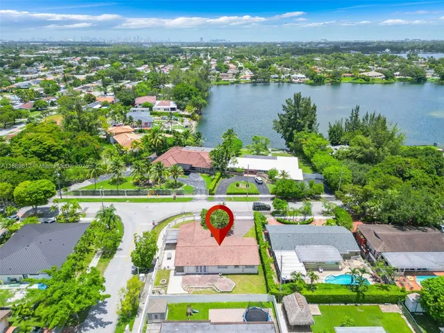 $3,750 | 4400 Southwest 89th Avenue, Unit 4400, Miami, FL 33165