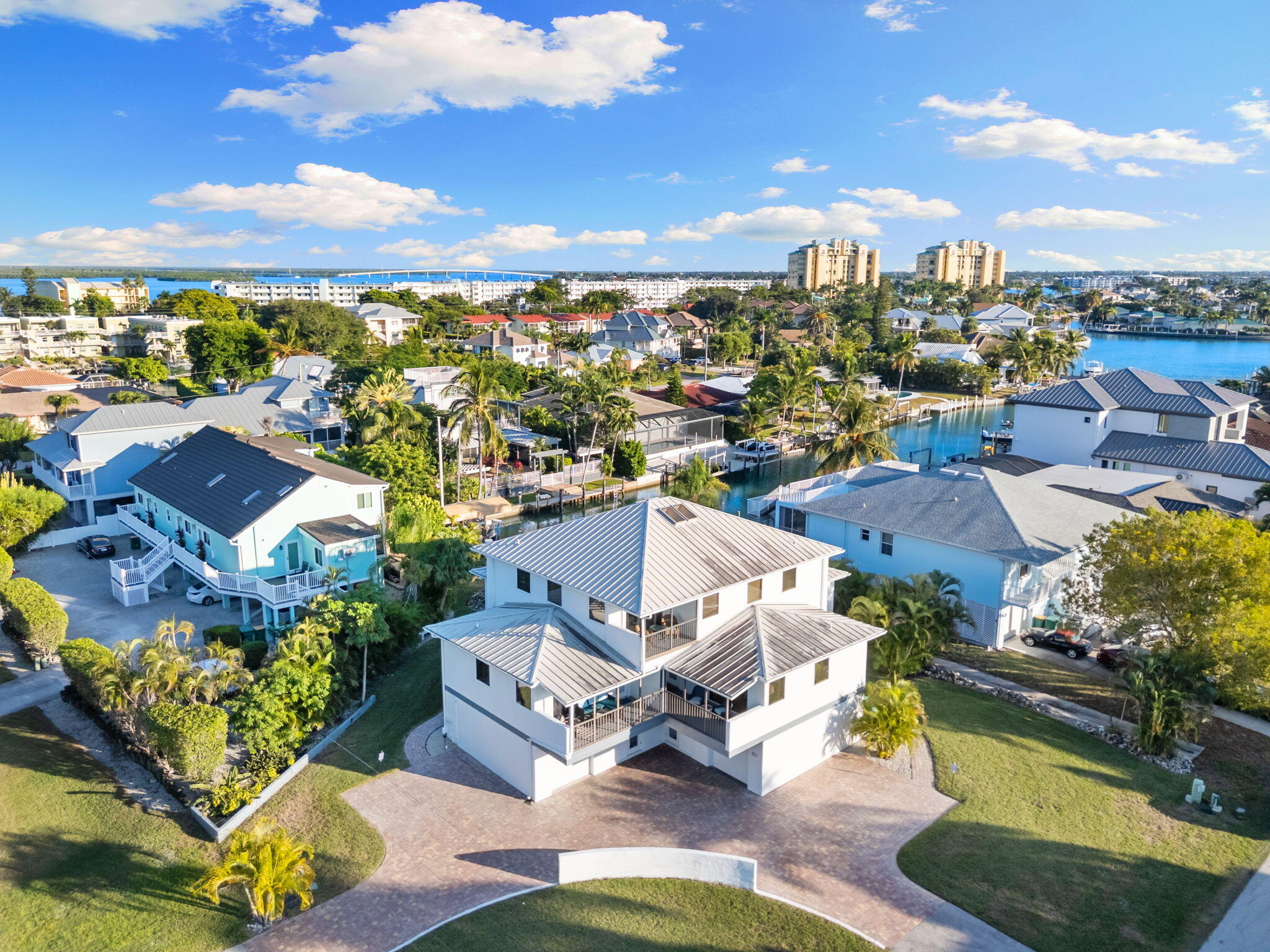 821 Palm Street Marco Island, FL 34145 - Photo 61 of 62 a view of a city