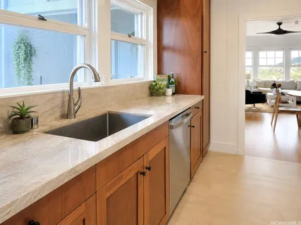 $2,135,000 | 1341 Highview Place, Honolulu, HI 96816