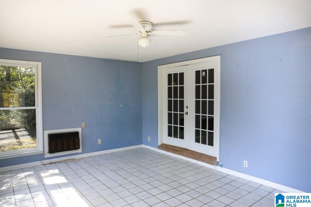 909 Mountain Brook Road Oxford, AL 36203 - Photo 5 of 49