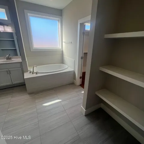 $2,900 | 1622 Prop Drive, Winterville, NC 28590