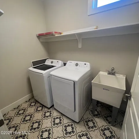 $2,900 | 1622 Prop Drive, Winterville, NC 28590