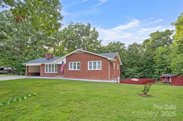 a house view with a garden space