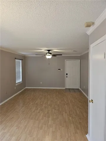 $1,100 | 9853 Jefferson Highway, Unit F27, Baton Rouge, LA 70809