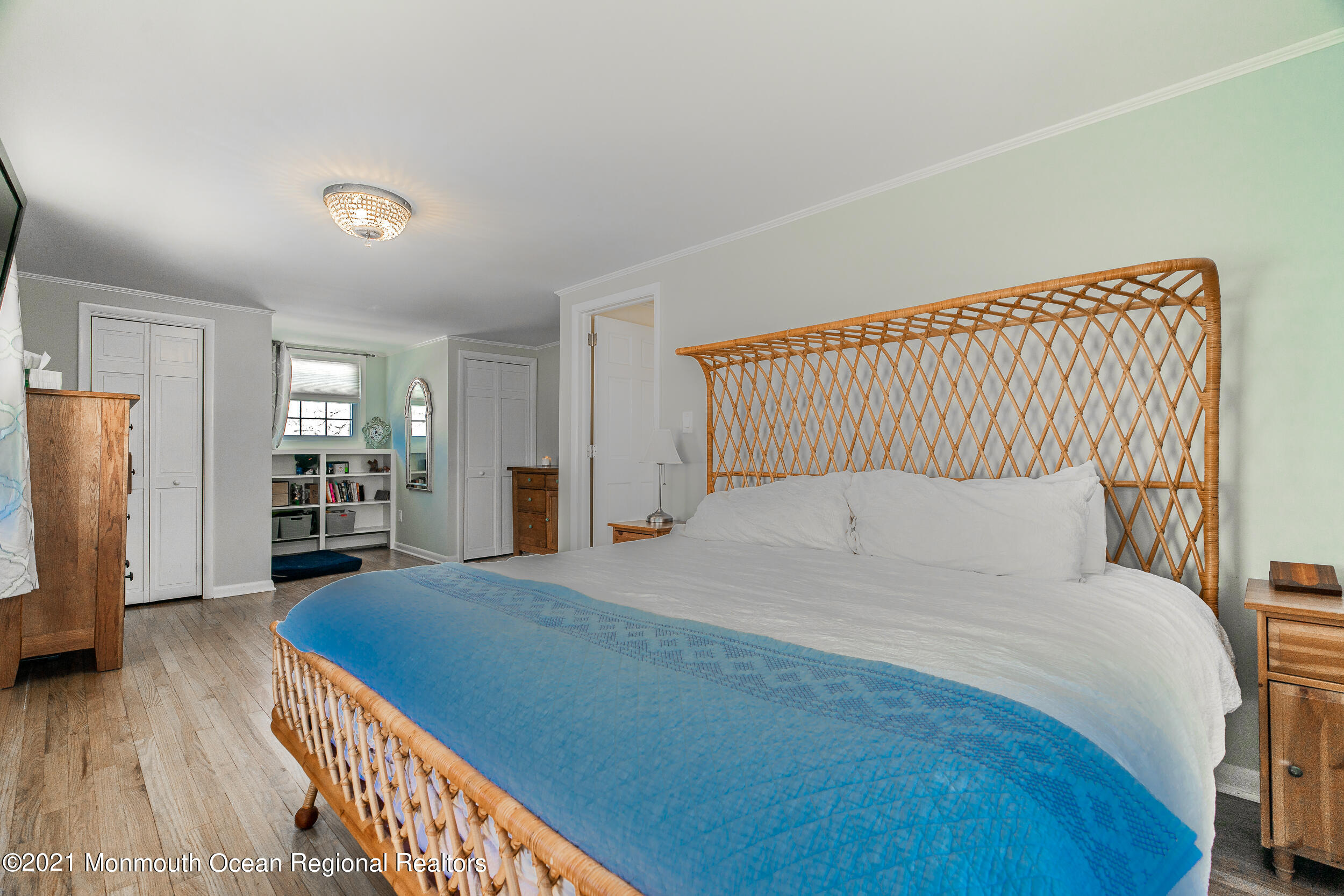 29 Boston Road Neptune City, NJ 07753 - Photo 21 of 32 Master bedroom pic 1