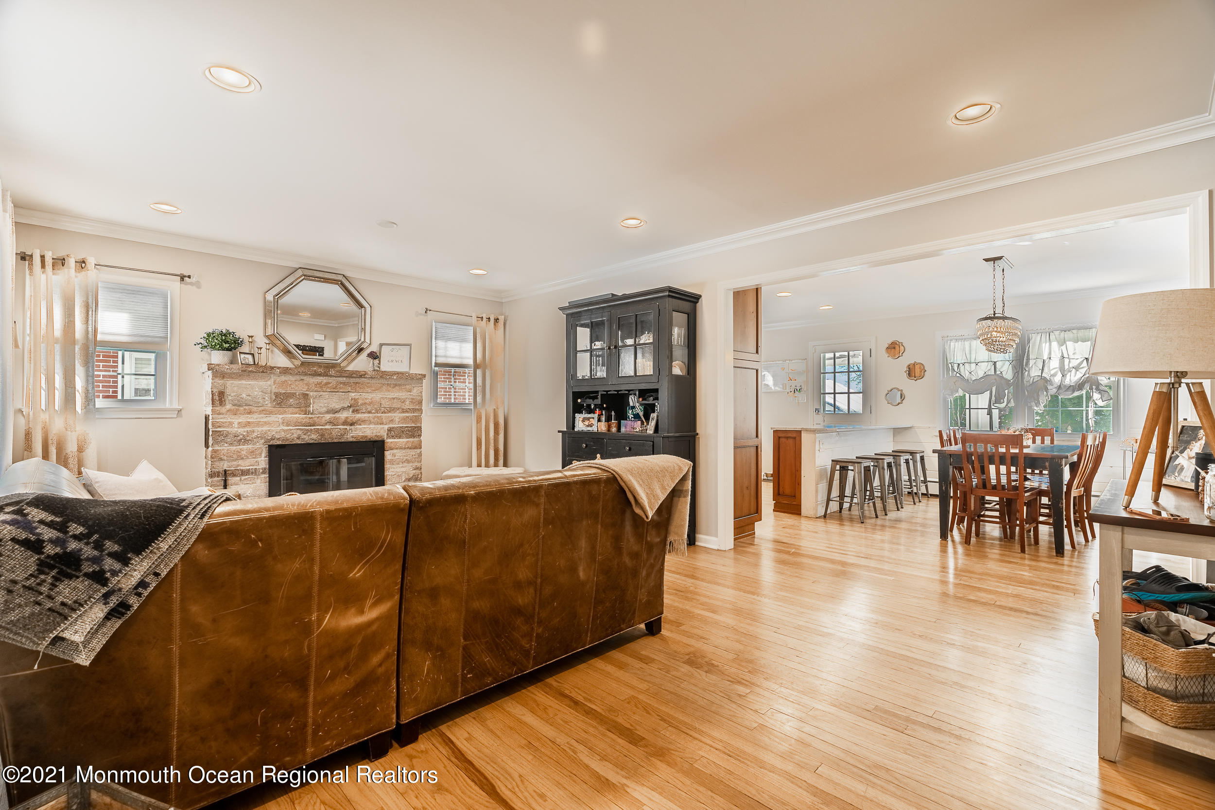 29 Boston Road Neptune City, NJ 07753 - Photo 5 of 32 Family Room pic 1