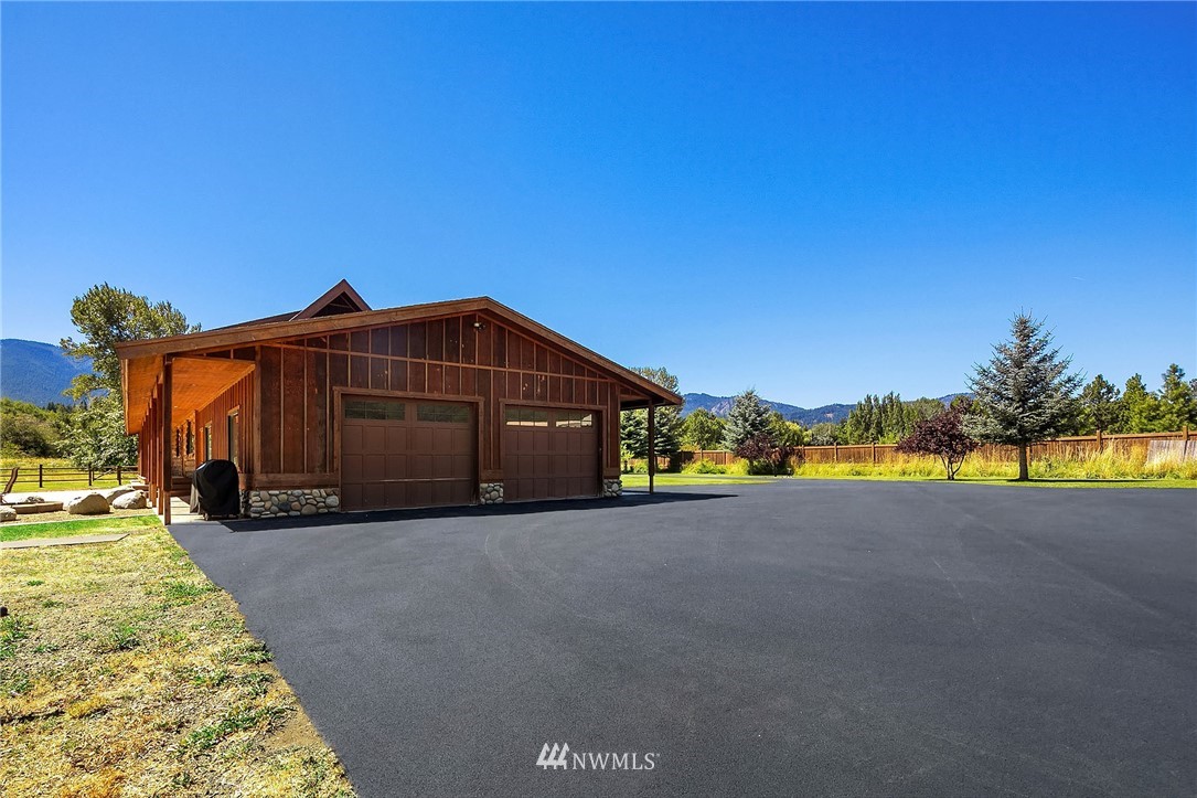 701 Hugh Banks Road Cle Elum, WA 98922 - Photo 4 of 34 Gallery Image 4