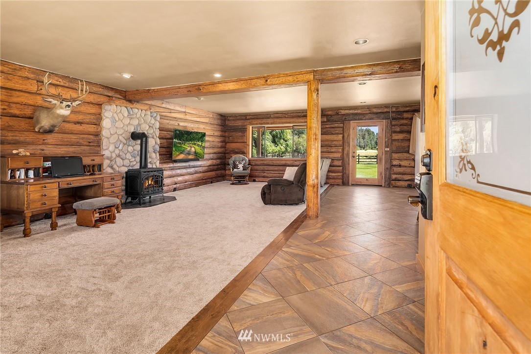 701 Hugh Banks Road Cle Elum, WA 98922 - Photo 5 of 34 Gallery Image 5