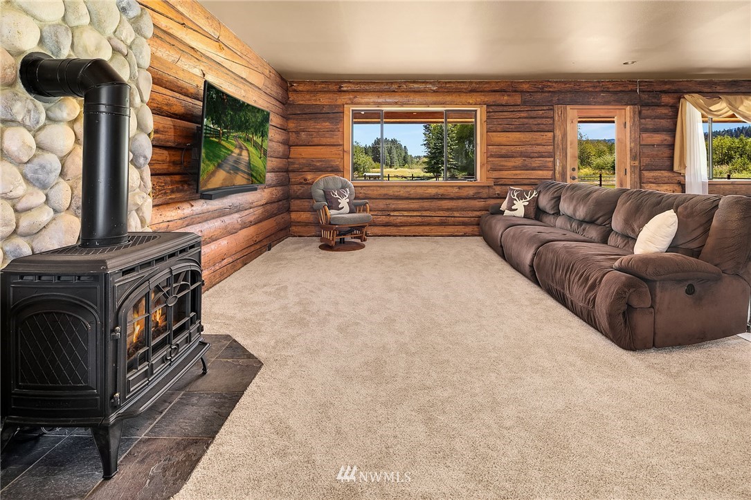 701 Hugh Banks Road Cle Elum, WA 98922 - Photo 7 of 34 Gallery Image 7