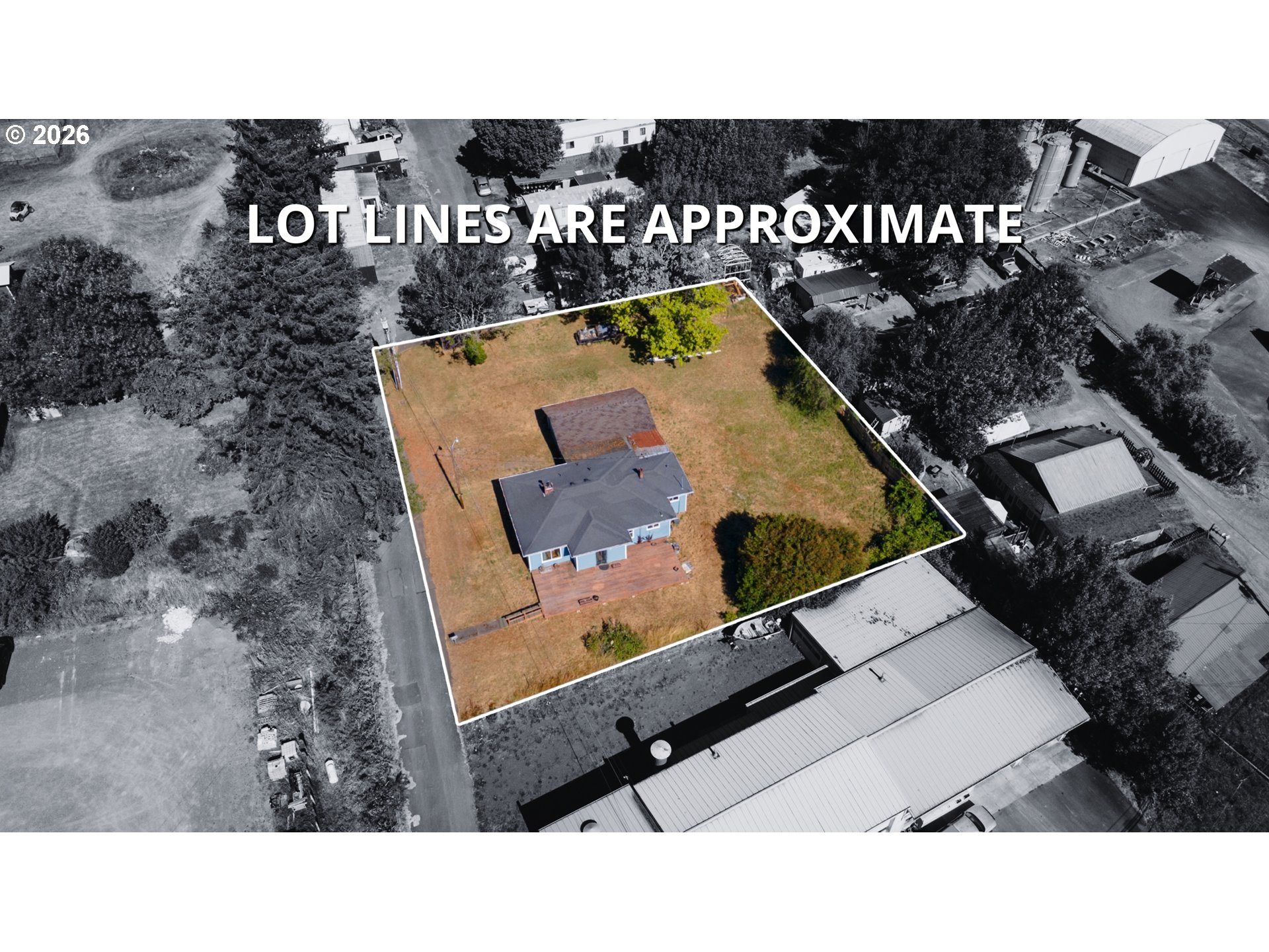 1825 Roseburg Road Myrtle Point, OR 97458 - Photo 3 of 28