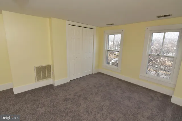 $1,350 | 5366 Main Street, Stephens City, VA 22655