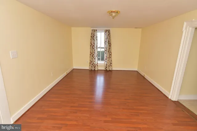 $1,350 | 5366 Main Street, Stephens City, VA 22655