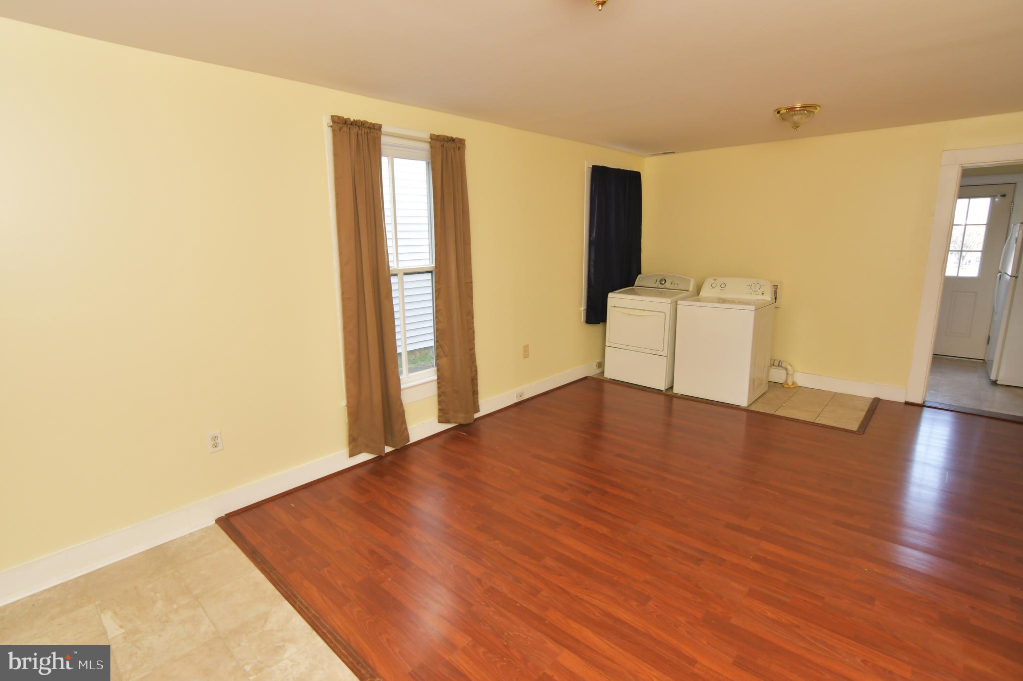 5366 Main Street Stephens City, VA 22655 - Photo 8 of 23 Second large room on main level