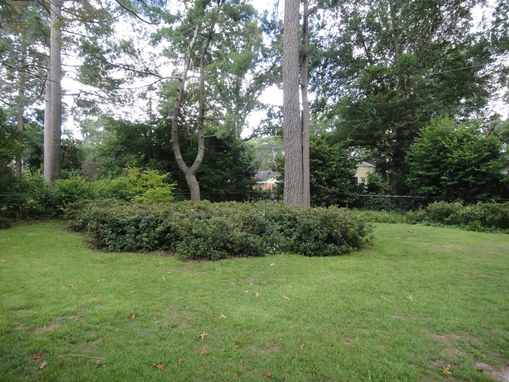 3772 Greenleaf Road Columbia, SC 29206 - Photo 35 of 40