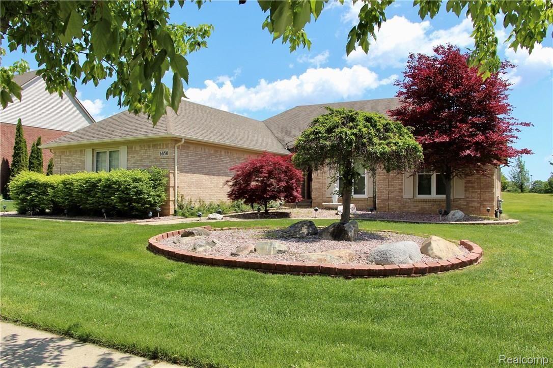 6850 Kennesaw Road Canton, MI 48187 - Photo 3 of 33 IMG_7935.jpg