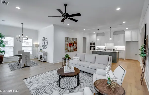 $374,900 | 1841 Freedom Ring Drive, Brandon, MS 39047