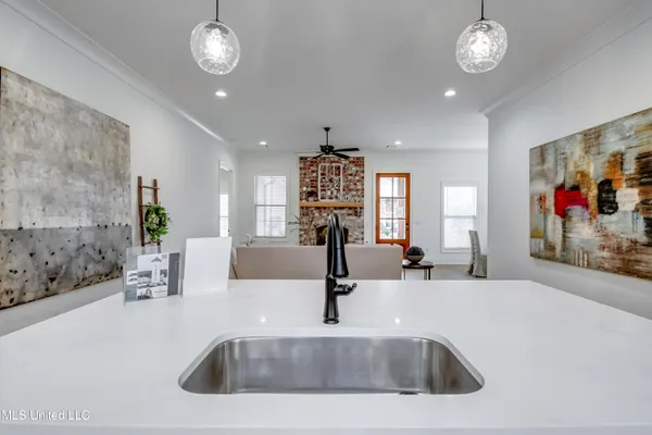 $374,900 | 1841 Freedom Ring Drive, Brandon, MS 39047