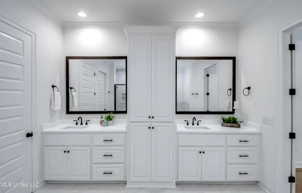 $374,900 | 1841 Freedom Ring Drive, Brandon, MS 39047