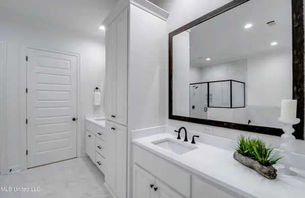 $374,900 | 1841 Freedom Ring Drive, Brandon, MS 39047