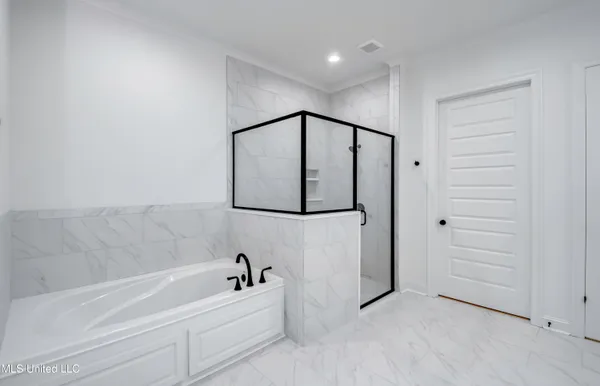 $374,900 | 1841 Freedom Ring Drive, Brandon, MS 39047