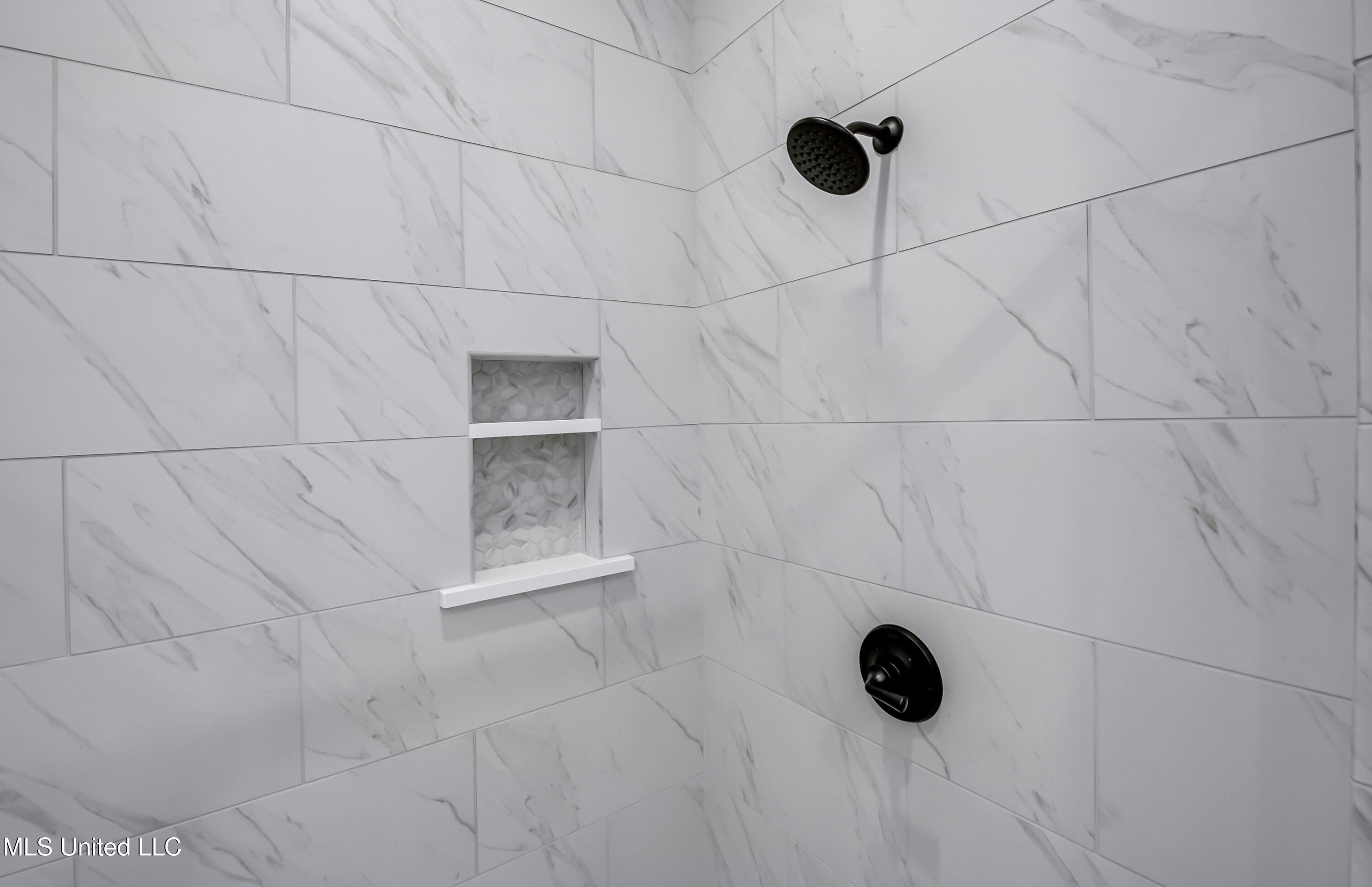 1841 Freedom Ring Drive Brandon, MS 39047 - Photo 35 of 51 1841 Freedom Ring int--43