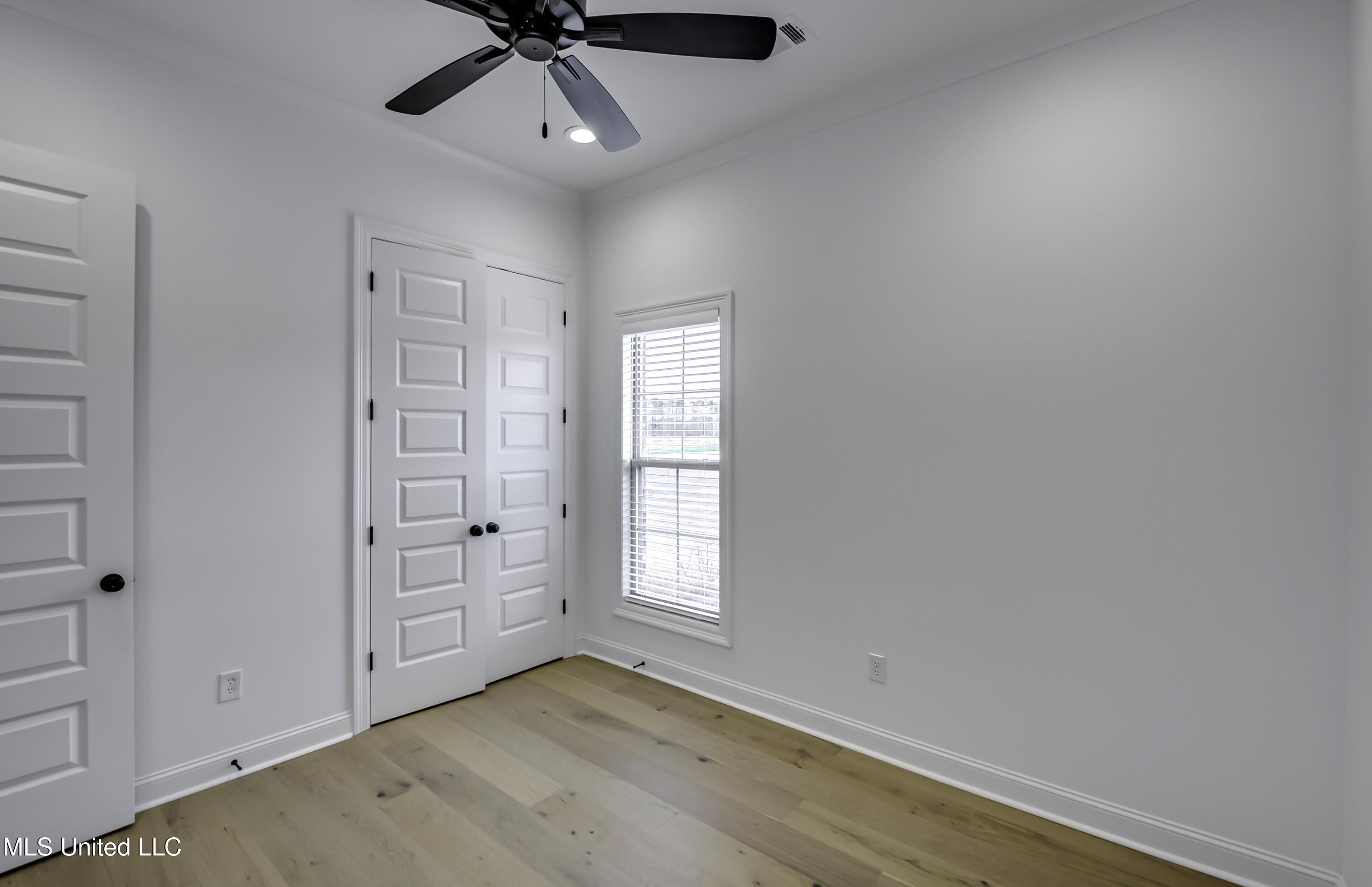 1841 Freedom Ring Drive Brandon, MS 39047 - Photo 37 of 51 1841 Freedom Ring int--29