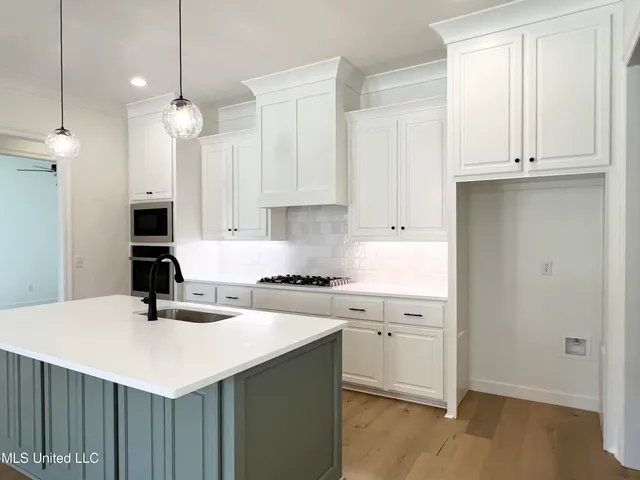 $374,900 | 1841 Freedom Ring Drive, Brandon, MS 39047