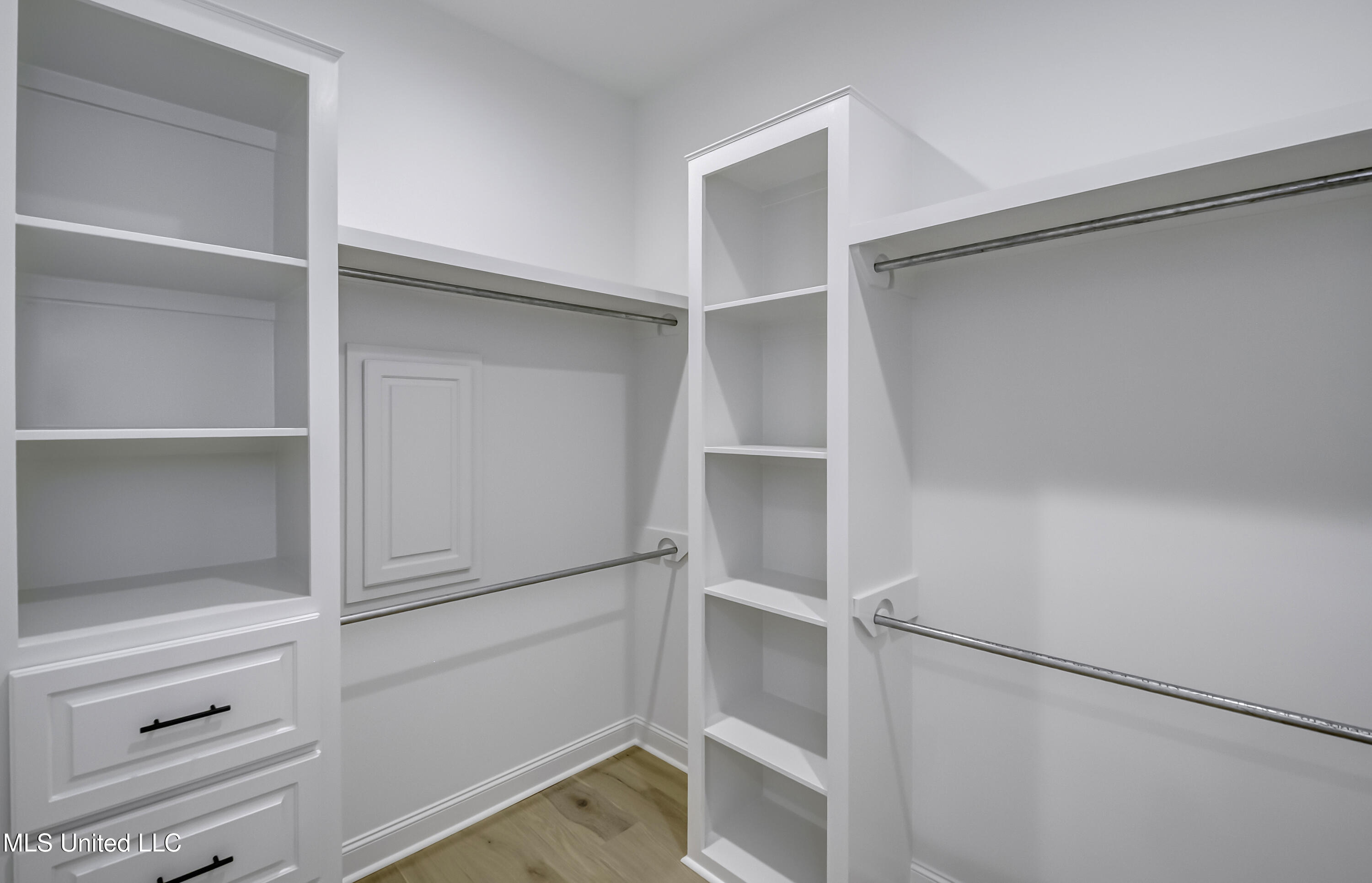 1841 Freedom Ring Drive Brandon, MS 39047 - Photo 42 of 51 1841 Freedom Ring int--44