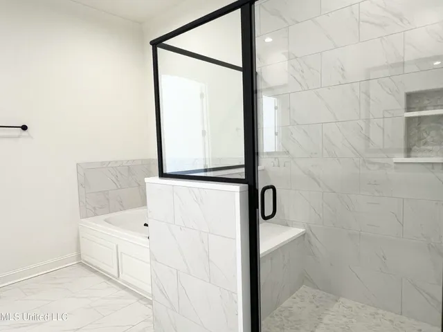 $374,900 | 1841 Freedom Ring Drive, Brandon, MS 39047