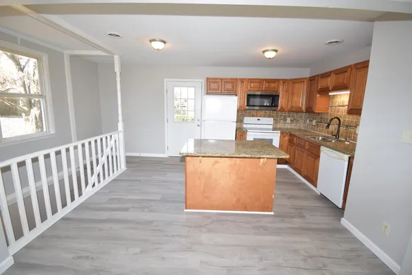 $1,595 | 1421 Richmond Place, Clarksville, TN 37040