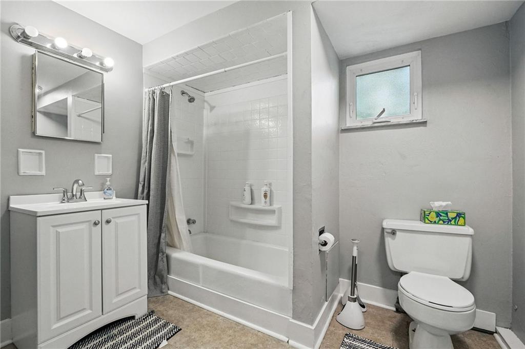 5720 Rippey Street Pittsburgh, PA 15206 - Photo 22 of 39 Gallery Image 22