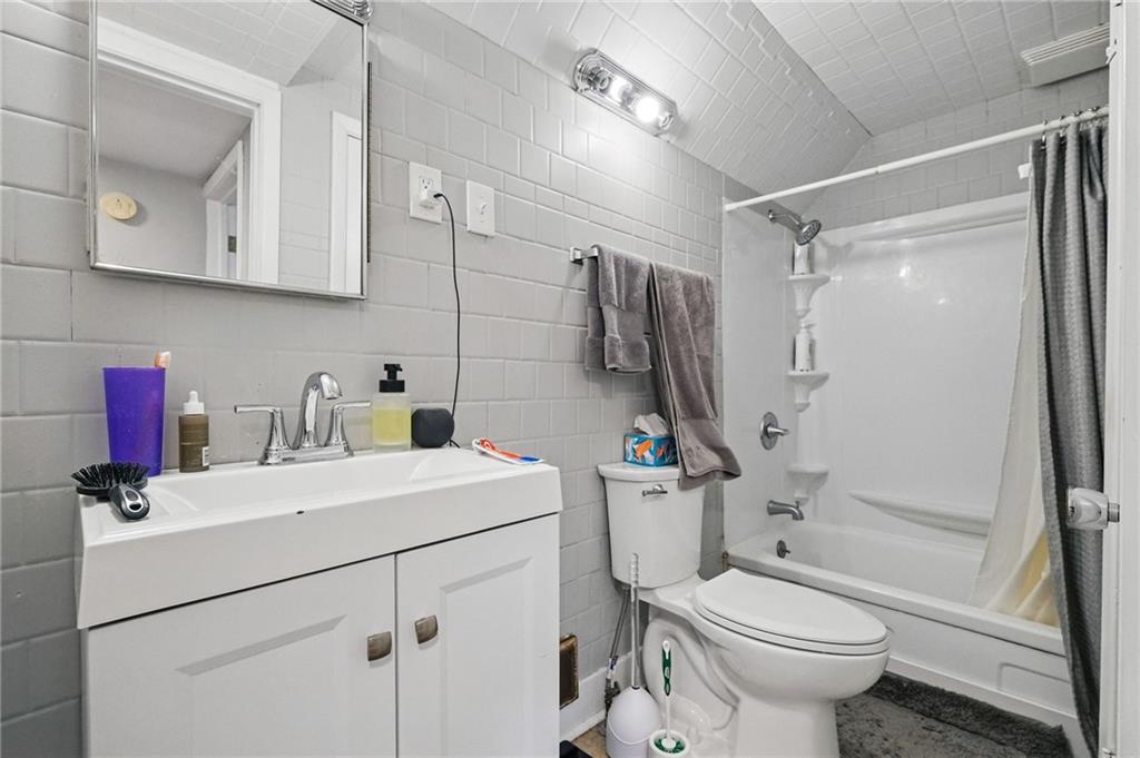 5720 Rippey Street Pittsburgh, PA 15206 - Photo 29 of 39 Gallery Image 29
